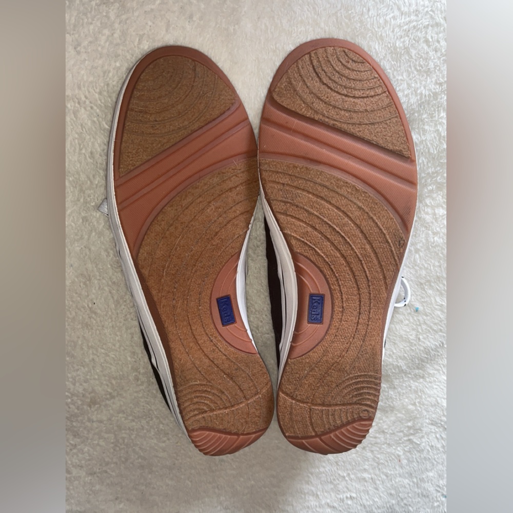 Keds Black and White Canvas Sneakers Classic Style - Picture 9 of 10